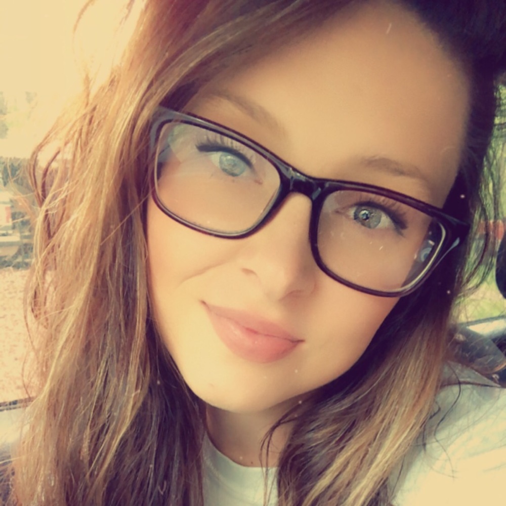 Meet your Posher, Bethany